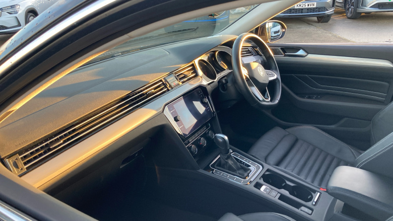 Volkswagen Passat 1.5 TSI EVO SEL 5dr DSG Petrol Estate